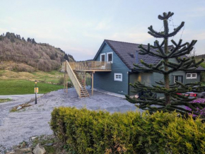 Countryside experience in a Cozy Loft Near Bergen